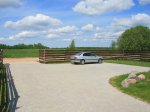 aikstele.jpg - Automobilių stovėjimo aikštelė